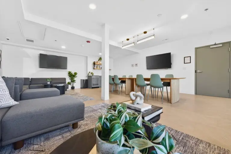 Resident Lounge