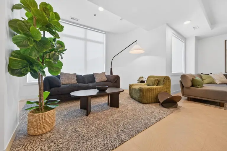 Resident Lounge